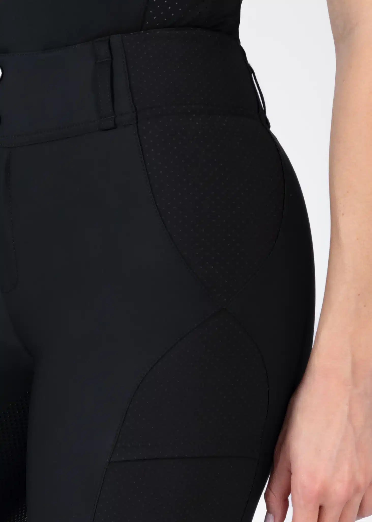 Maximilian Equestrian Aero Breeches Black by Maximilian Equestrian at  Try a Bit