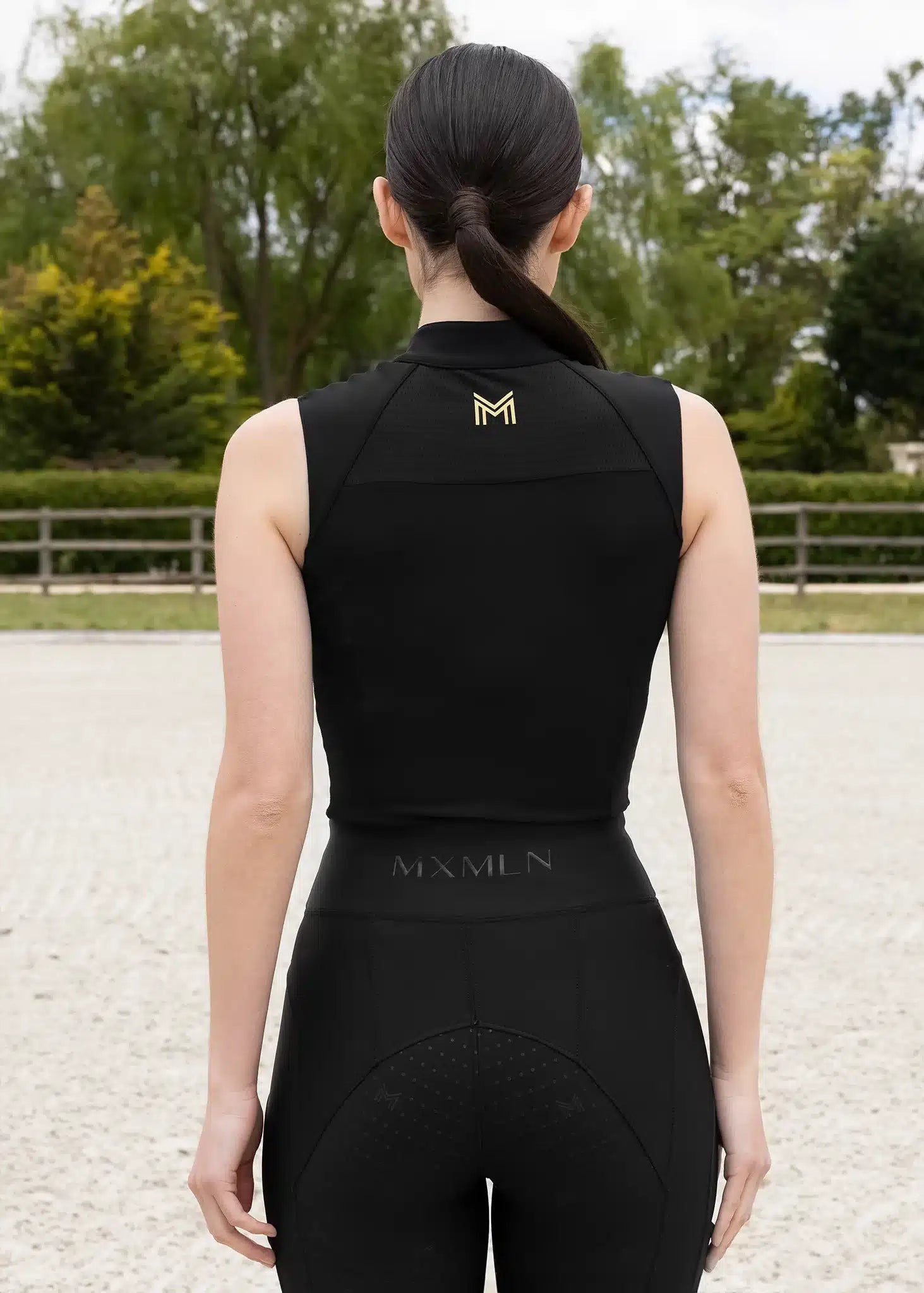 Maximilian Equestrian Miral Sleeveless Base Layer (Black) by Maximilian Equestrian at  Try a Bit