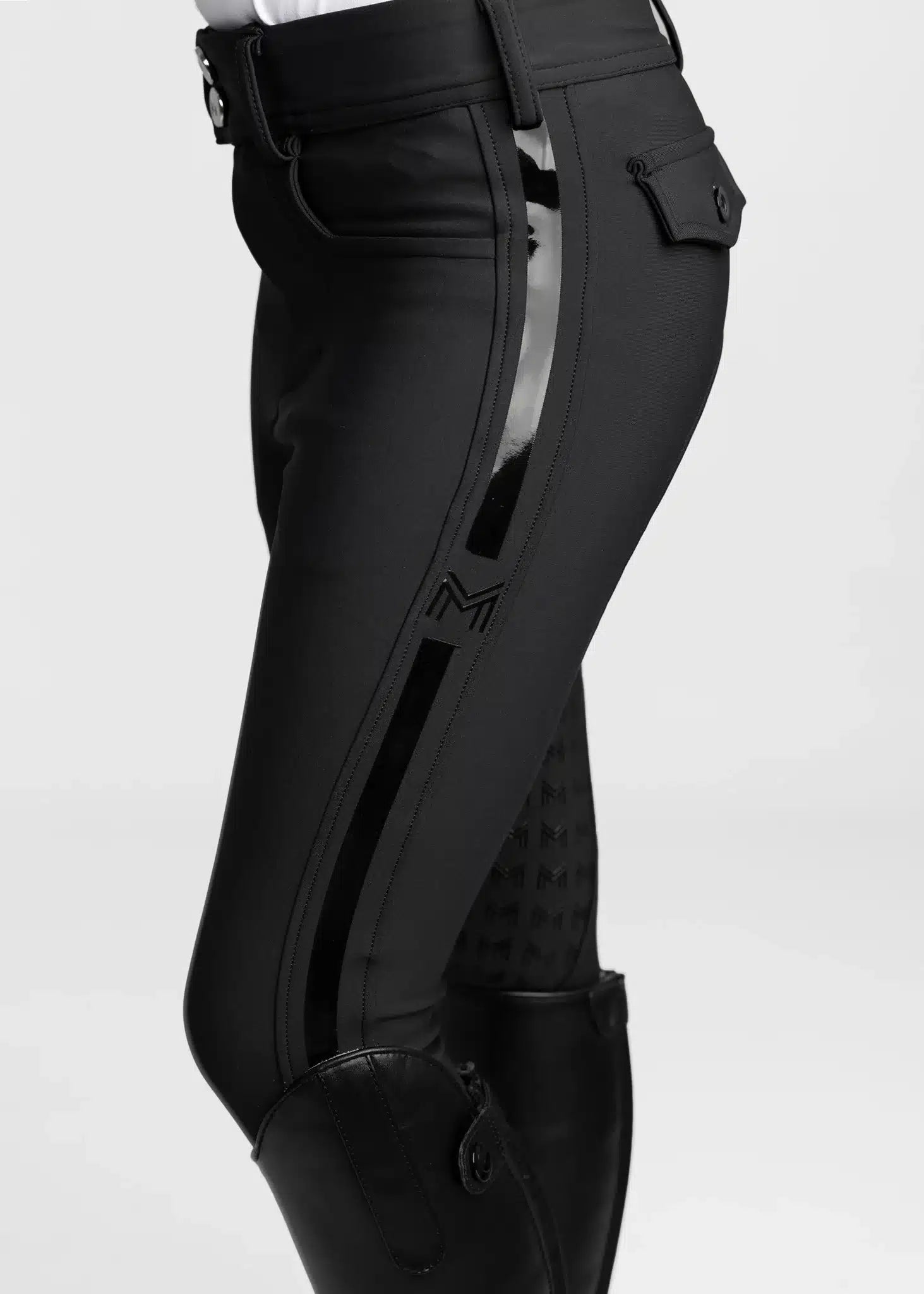 Maximilian Equestrian YR Reflection Breeches by Maximilian Equestrian at  Try a Bit