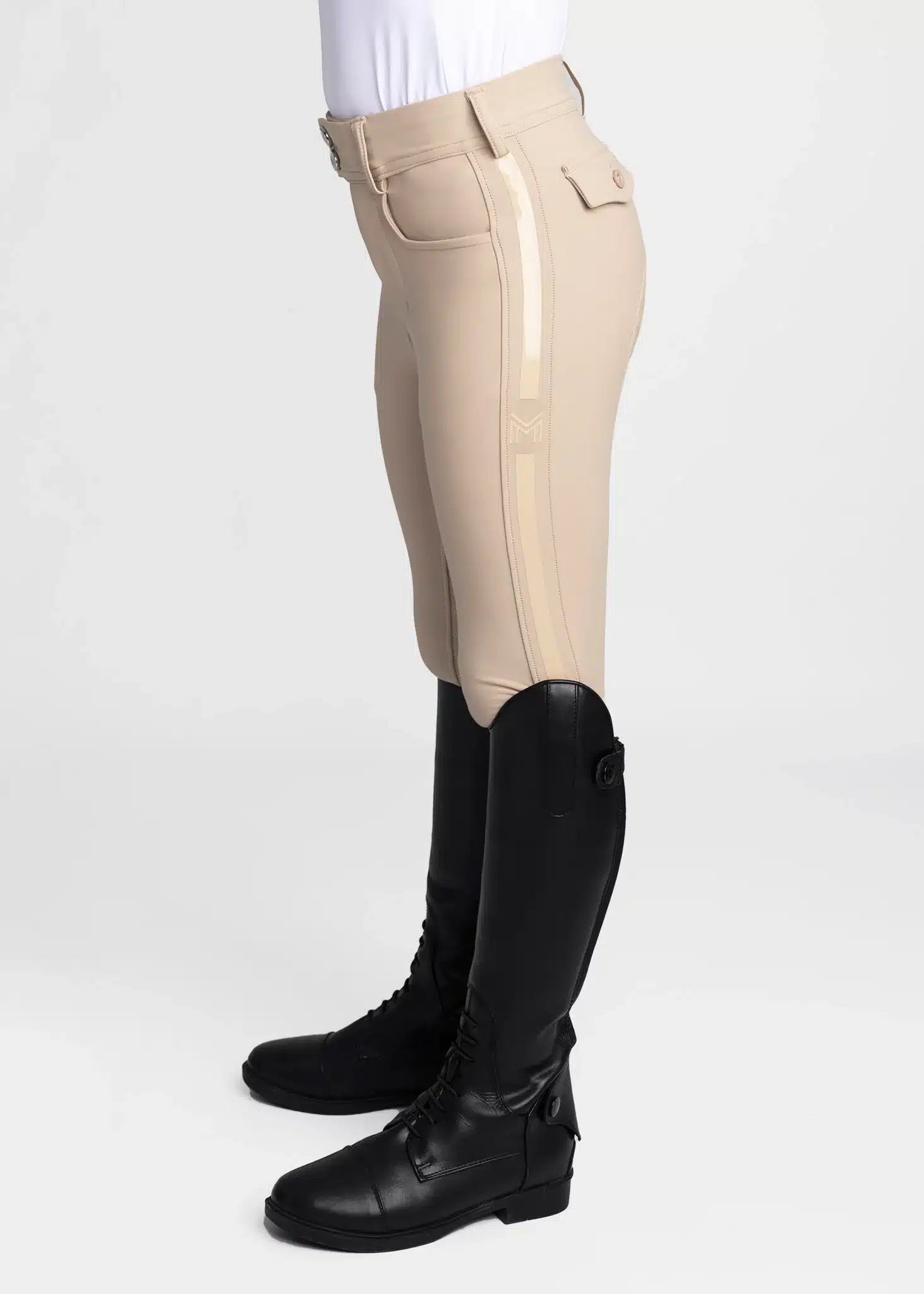 Maximilian Equestrian YR Reflection Breeches by Maximilian Equestrian at  Try a Bit