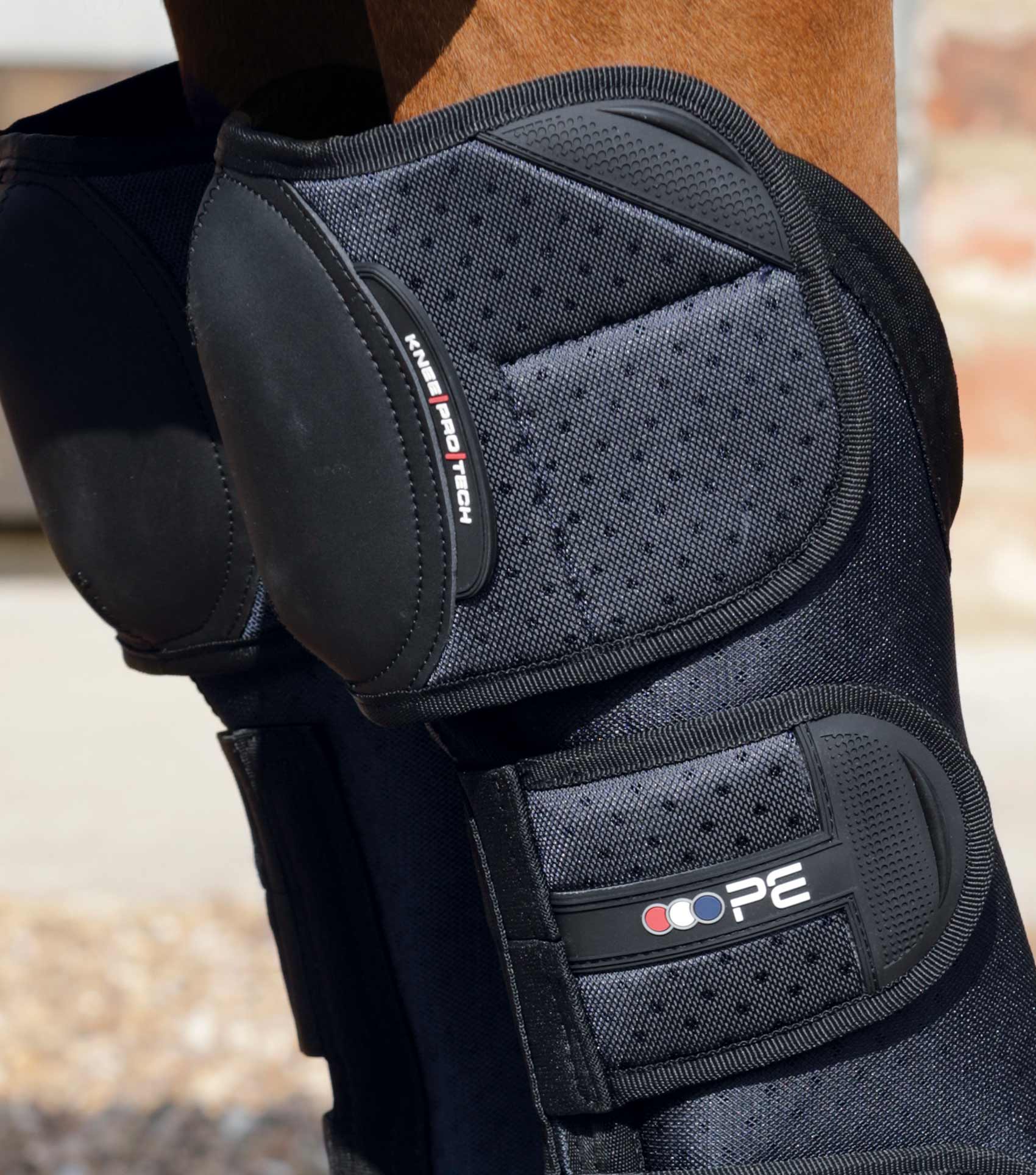 Premier Equine Airtechnology Knee Pro-Tech Horse Travel Boots by Premier Equine at  Try a Bit