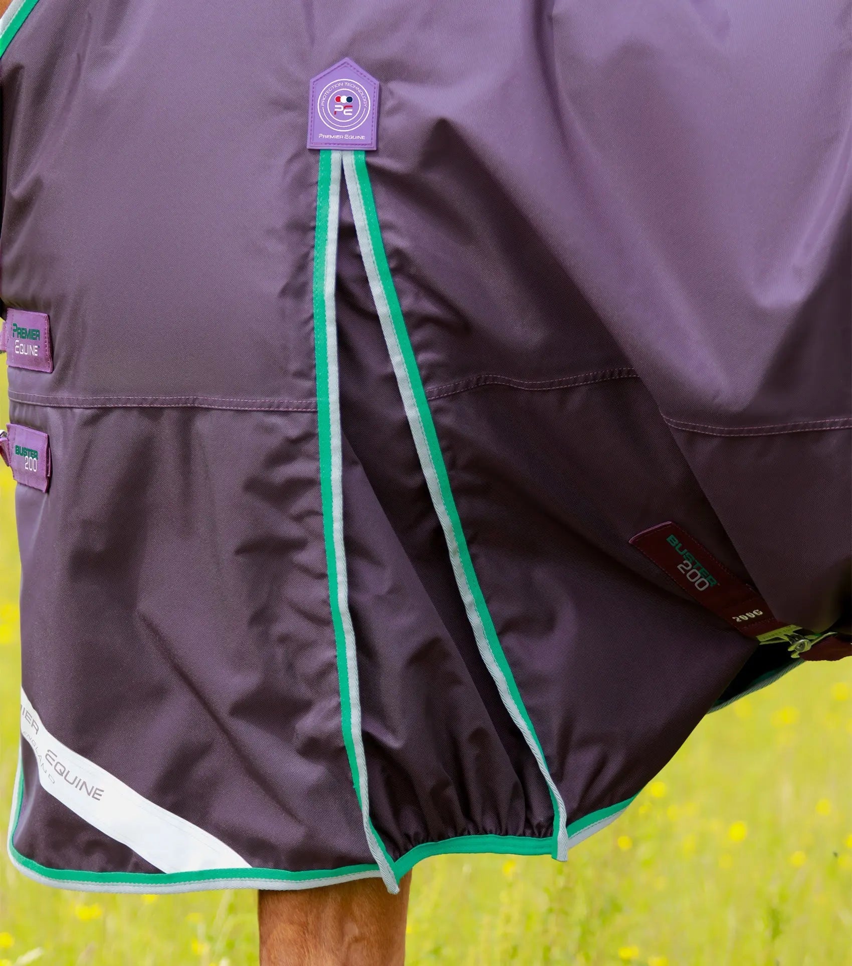 Premier Equine Buster 200g Turnout Rug with Snug-Fit Neck Cover by Premier Equine at  Try a Bit
