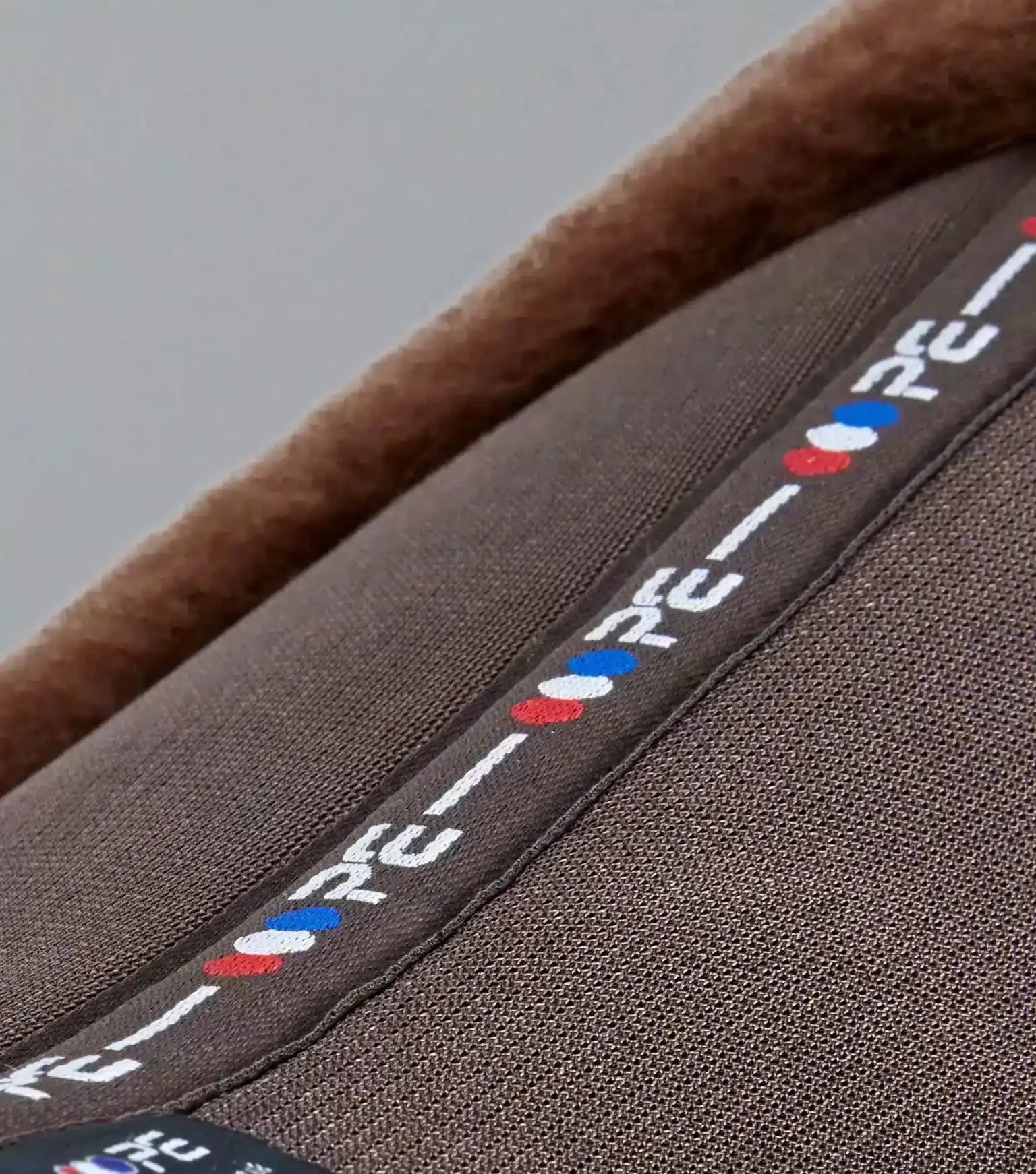 Premier Equine Close Contact Airtechnology Shockproof Wool Saddle Pad - GP/Jump Square by Premier Equine at  Try a Bit