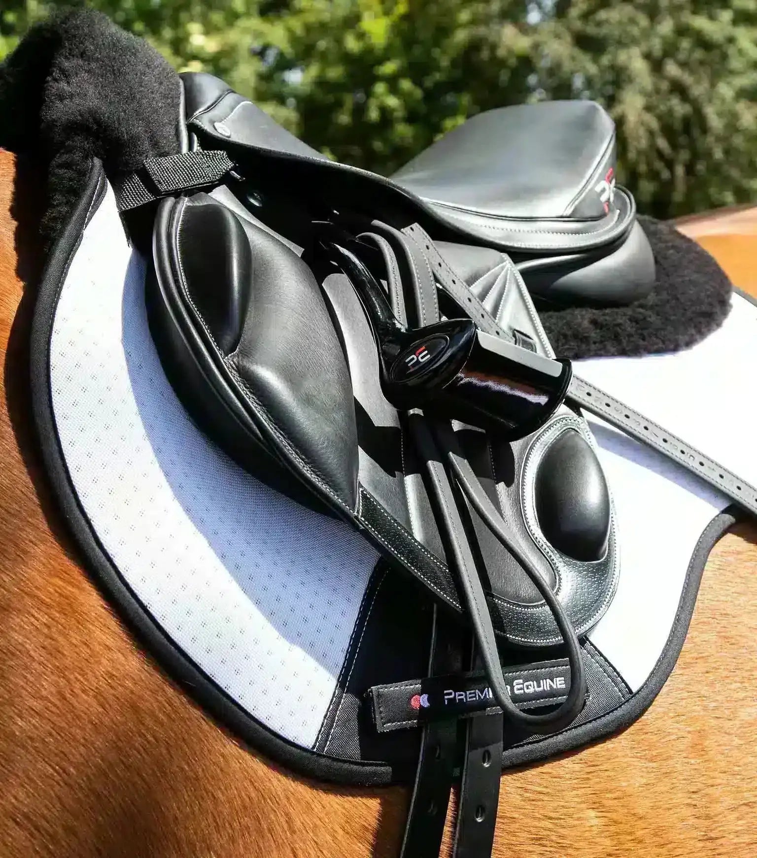 Premier Equine Close Contact Airtechnology Shockproof Wool Saddle Pad - GP/Jump Square by Premier Equine at  Try a Bit
