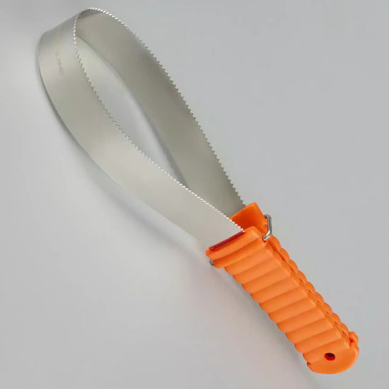 Premier Equine Flexi Metal Sweat Scraper & Shedding Tool by Premier Equine at  Try a Bit