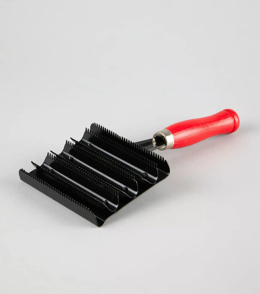 Premier Equine Jockey Metal Curry Comb by Premier Equine at  Try a Bit