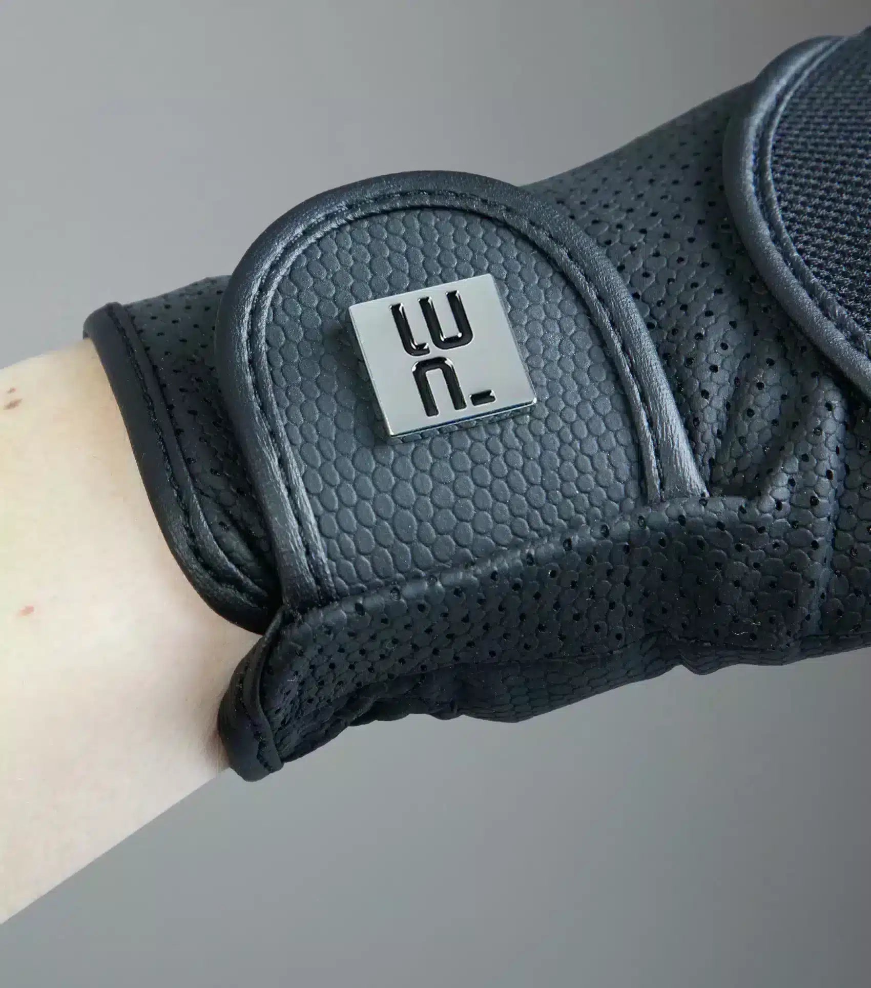 Premier Equine Presa Mesh Riding Gloves by Premier Equine at  Try a Bit