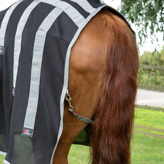 Premier Equine Magni-Teque Magnetic Horse Rug with Neck Cover by Premier Equine at  Try a Bit